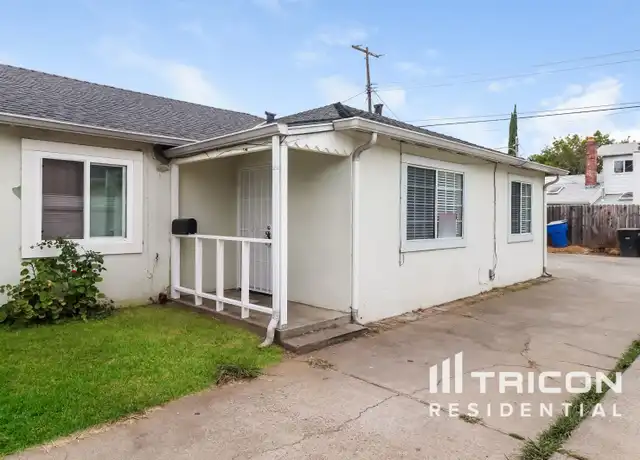 Property at 5206 Standish Rd Unit B, Sacramento, CA, 95820, 2 beds, 1 bath, [object Object]