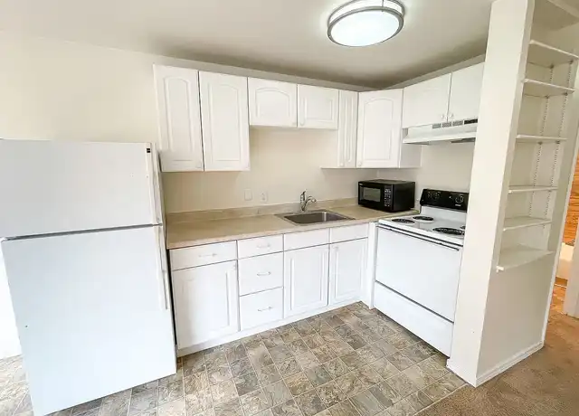 Property at Harvard House - 224 Harvard Ave E, Seattle, WA, 98102, 1 bed, 1 bath, [object Object]