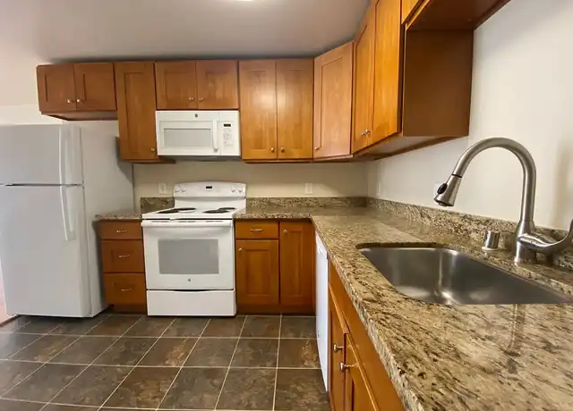 Property at Harvard House - 224 Harvard Ave E, Seattle, WA, 98102, 2 beds, 1 bath, [object Object]