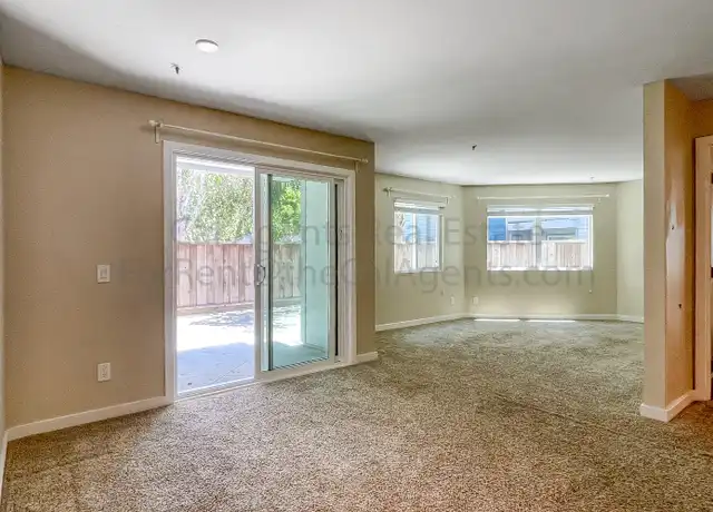 Property at 6400 Christie Ave #2102, Emeryville, CA, 94608, 2 beds, 2 baths, [object Object]