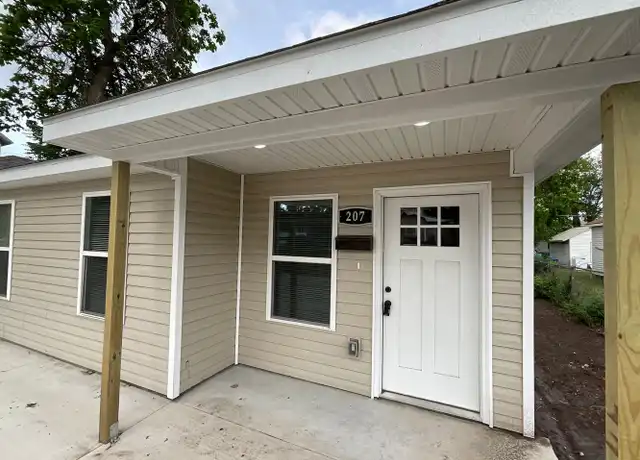 Property at 205 S Byers Ave, Joplin, MO, 64801, 3 beds, 2 baths, [object Object]