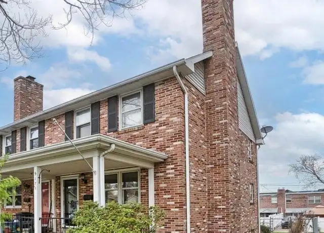 Property at 917 E Fulton St, Lancaster, PA, 17602, 3 beds, 1 bath, [object Object]