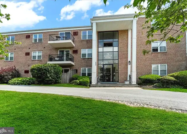 Property at 222 E Montgomery Ave #104, Ardmore, PA, 19003, 2 beds, 2 baths, [object Object]