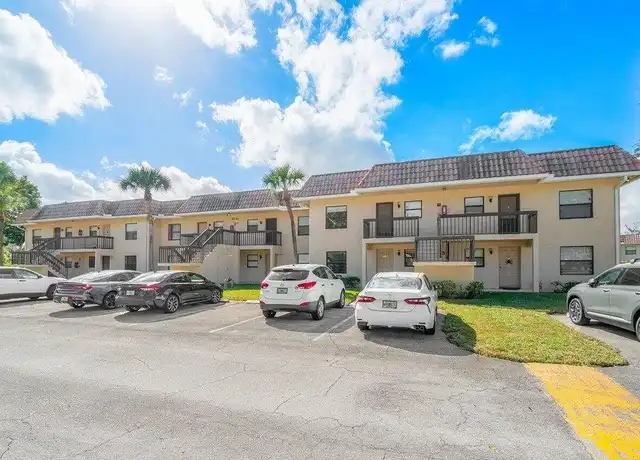 Property at 6796 Palmetto Cir S #102, Boca Raton, FL, 33433, 2 beds, 2 baths, [object Object]