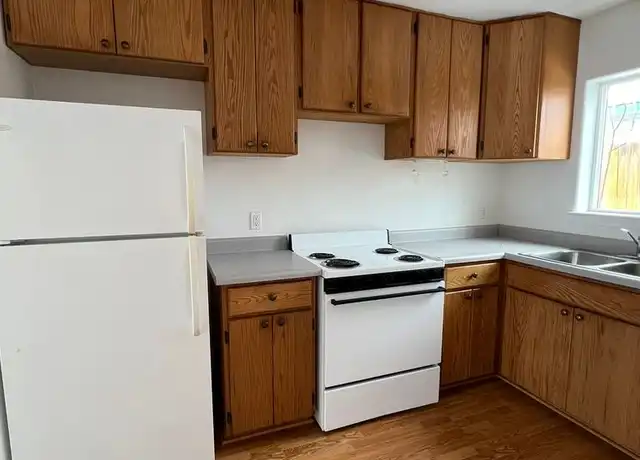 Property at 1841 Last St, Klamath Falls, OR, 97601, 2 beds, 1.5 baths, [object Object]