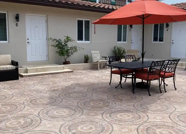 Property at 326 Roosevelt St Unit 5, Hollywood, FL, 33019, 0 beds, 1 bath, [object Object]