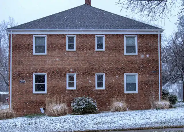 Property at 2671 Noble Rd Unit 1, Cleveland Heights, OH, 44121, 2 beds, 1 bath, [object Object]