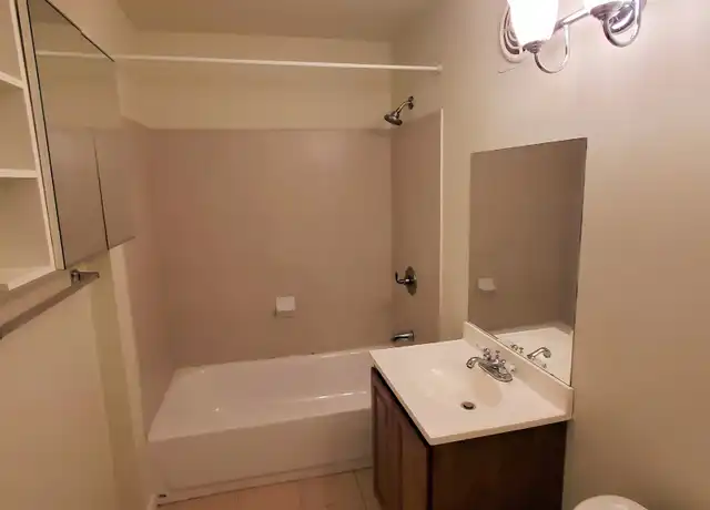 Property at 1312 Walnut St Unit 3S, Philadelphia, PA, 19107, 0 beds, 1 bath, [object Object]