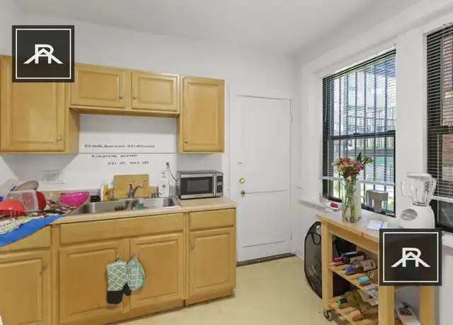 Property at 1460 Commonwealth Ave Unit 2, Brighton, MA, 02135, 3 beds, 2 baths, [object Object]