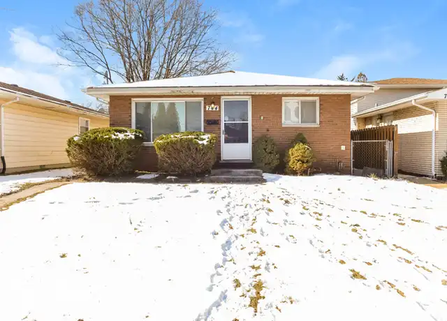 Property at 744 Newell Ave, Calumet City, IL, 60409, 3 beds, 1 bath, [object Object]