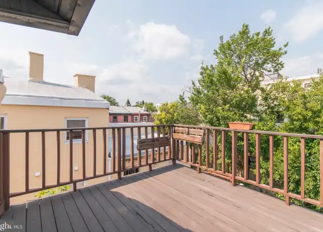 Property at 513 W Girard Ave Unit 2R, Philadelphia, PA, 19123, 1 bed, 1 bath, [object Object]