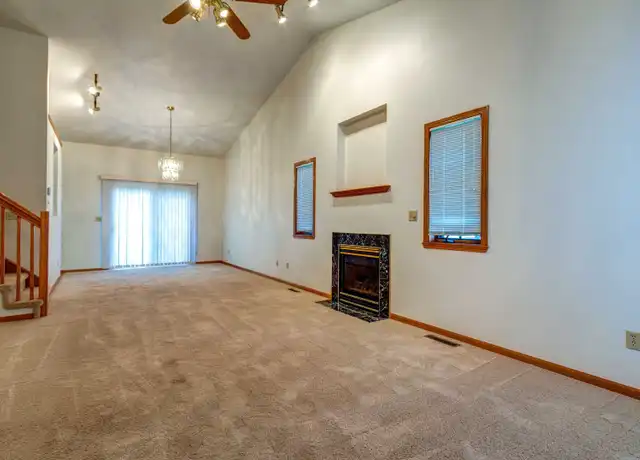 Property at 3121 23rd Ave S, Fargo, ND, 58103, 2 beds, 1.5 baths, [object Object]