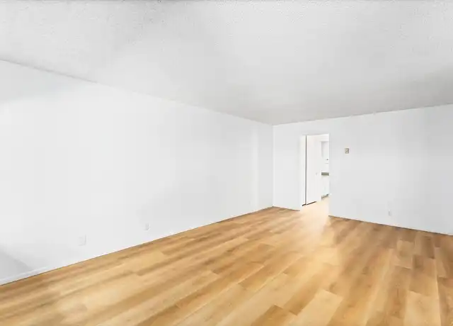 Property at 545 Chestnut Ave Unit 104, Long Beach, CA, 90802, 1 bed, 1 bath, [object Object]