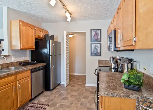 Photo of 5775 Harlem Rd, New Albany, OH 43054