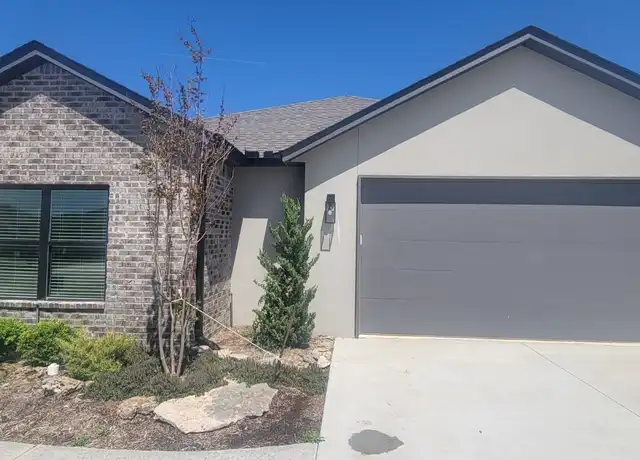Property at 2074 E 130th St S, Jenks, OK, 74037, 3 beds, 2 baths, [object Object]