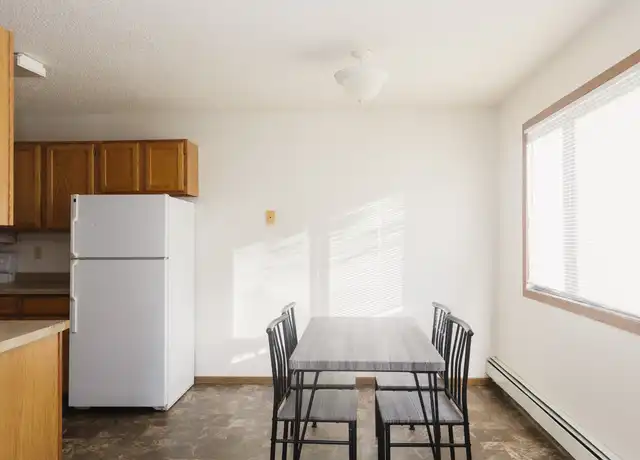 Property at 1401 12th St E, West Fargo, ND, 58078, 2 beds, 1 bath, [object Object]