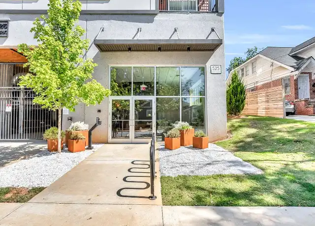 Property at 525 Parkway Dr Unit 202, Hapeville, GA, 30354, 2 beds, 2 baths, [object Object]