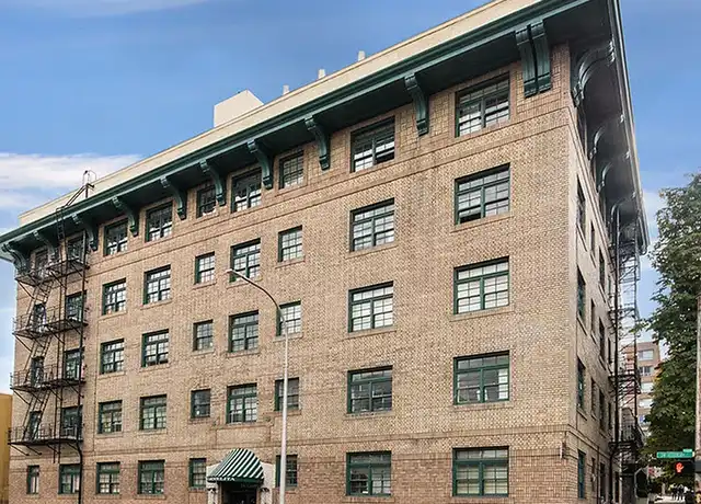 Property at Carmelita Apartments - 1232 SW Jefferson St, Portland, OR, 97201, 2 beds, 1 bath, [object Object]