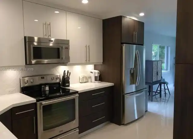 Property at 14830 Miami Lakeway S, Miami Lakes, FL, 33014, 3 beds, 2 baths, [object Object]