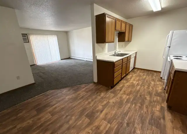 Property at 4303 9th Avenue Cir S Unit 301, Fargo, ND, 58103, 3 beds, 1 bath, [object Object]