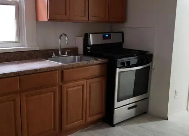Property at 40 Shore Blvd Unit B, Keansburg, NJ, 07734, 2 beds, 1 bath, [object Object]
