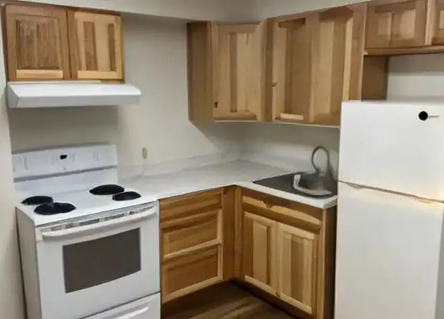 Property at 303 Dudley Ave #2, Coleraine, MN, 55722, 2 beds, 1 bath, [object Object]