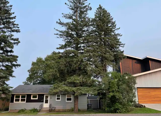 Property at 2206 Springvale Ct, Duluth, MN, 55811, 3 beds, 1.5 baths, [object Object]