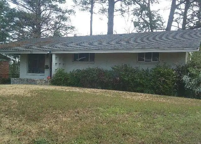 Property at 12 Rosemont Dr, Little Rock, AR, 72204, 3 beds, 2 baths, [object Object]