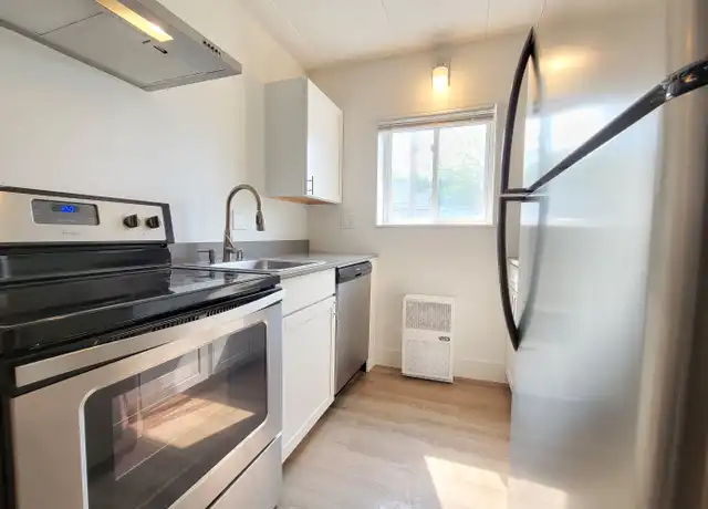 Property at 625 3rd St SW Unit 5, Rochester, MN, 55902, 1 bed, 1 bath, [object Object]