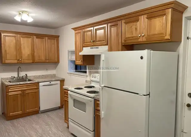 Property at 260 Grove St Unit 5A, Boston, MA, 02132, 1 bed, 1 bath, [object Object]