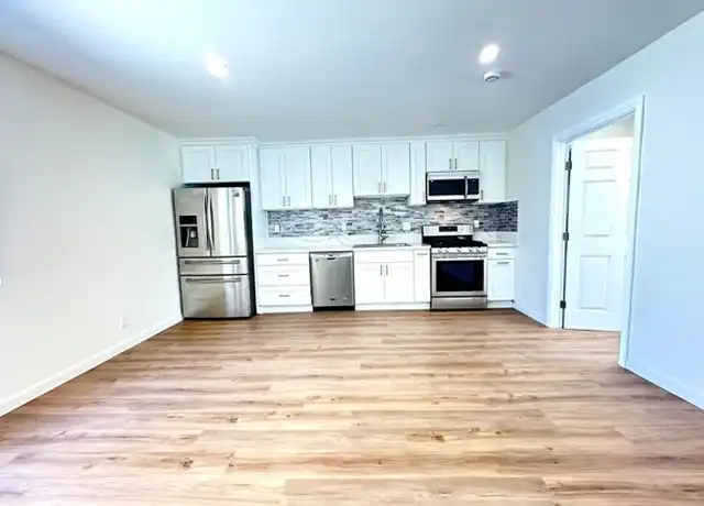 Property at 1752 W 245th St, Torrance, CA, 90501, 1 bed, 1 bath, [object Object]