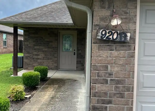 Property at 920 Springhill Rd Unit 920-B, Barling, AR, 72923, 3 beds, 2 baths, [object Object]