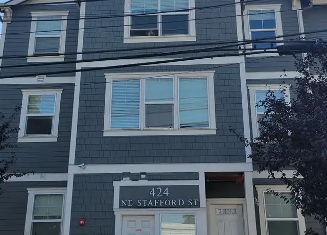 Property at J0459 - Stafford St. Apartments - 424 NE Stafford St, Portland, OR, 97211, 2 beds, 1.5 baths, [object Object]