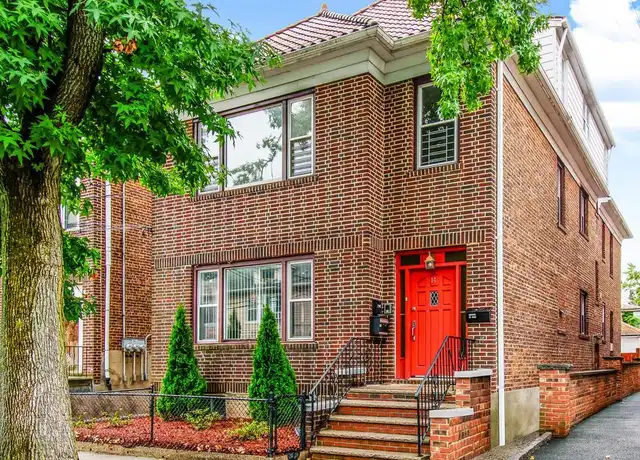 Property at 14 E 236th St Unit 3, Bronx, NY, 10470, 1 bed, 1 bath, [object Object]