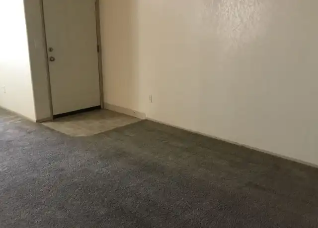Property at 803 SE 187th Ave Unit 102, Portland, OR, 97233, 2 beds, 1 bath, [object Object]
