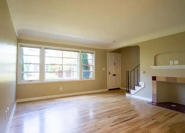 Property at 2405 NW Johnson St Unit 2405, Portland, OR, 97210, 2 beds, 1 bath, [object Object]