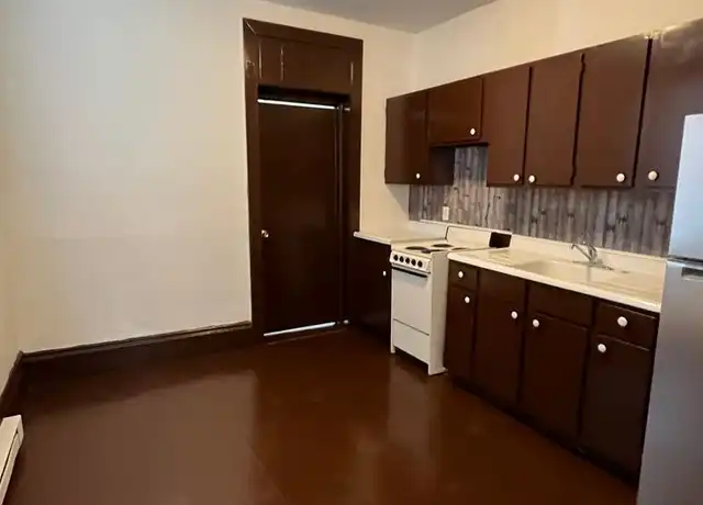 Property at 418 Locust St unit 418 Apt B, Columbia, PA, 17512, 1 bed, 1 bath, [object Object]