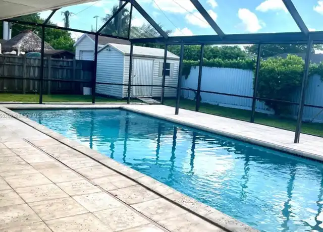 Property at 19920 SW 88th Pl #19920, Cutler Bay, FL, 33157, 4 beds, 2 baths, [object Object]