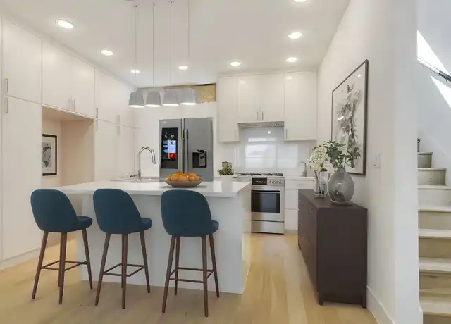 Property at 3406 E 17th St #9, Austin, TX, 78721, 3 beds, 3.5 baths, [object Object]