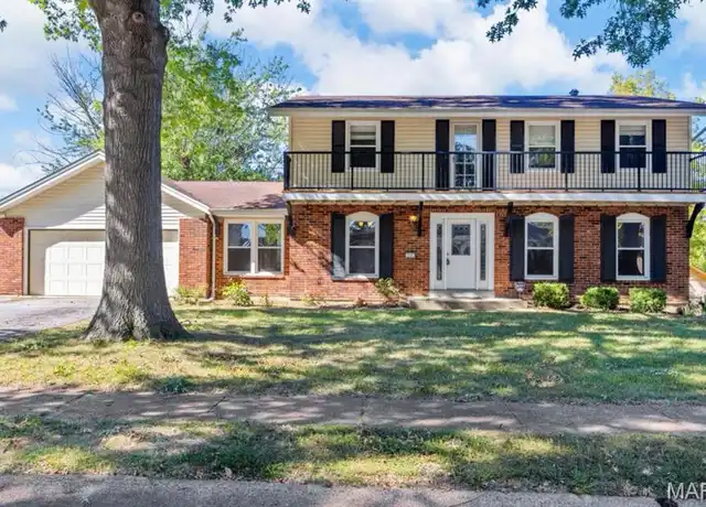 Property at 515 Tenby Ter, Manchester, MO, 63011, 5 beds, 3 baths, [object Object]