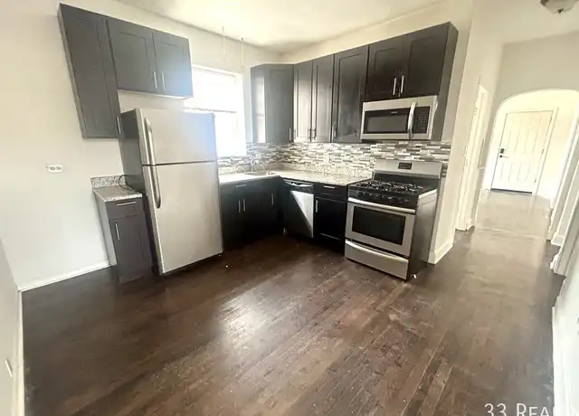 Property at 2133 N Springfield Ave Unit 1R, Chicago, IL, 60647, 2 beds, 1 bath, [object Object]