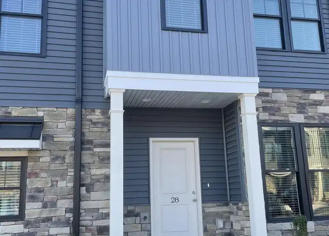 Property at 28 High St Unit 1, Lynchburg, VA, 24501, 2 beds, 2.5 baths, [object Object]