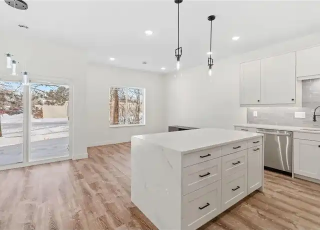 Property at 425 W 8th St, New Richmond, WI, 54017, 3 beds, 2.5 baths, [object Object]