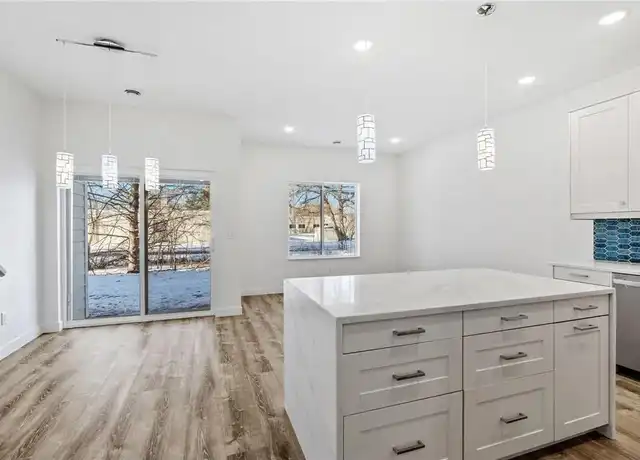 Property at 425 W 8th St, New Richmond, WI, 54017, 3 beds, 2.5 baths, [object Object]
