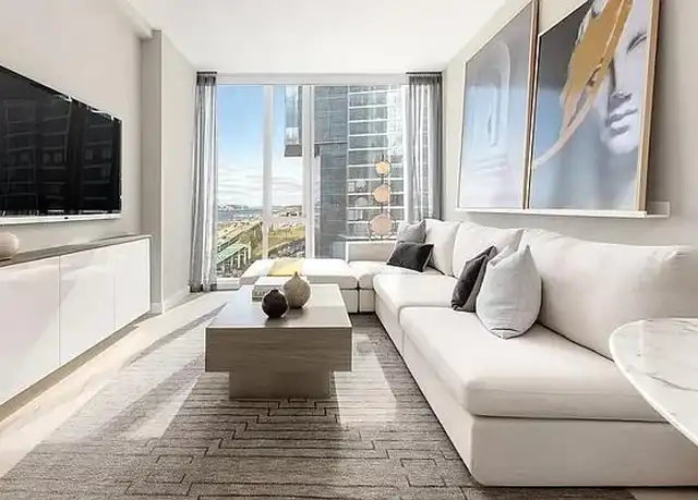 Property at 400 W 61st St Unit 704, New York, NY, 10069, 1 bed, 1 bath, [object Object]