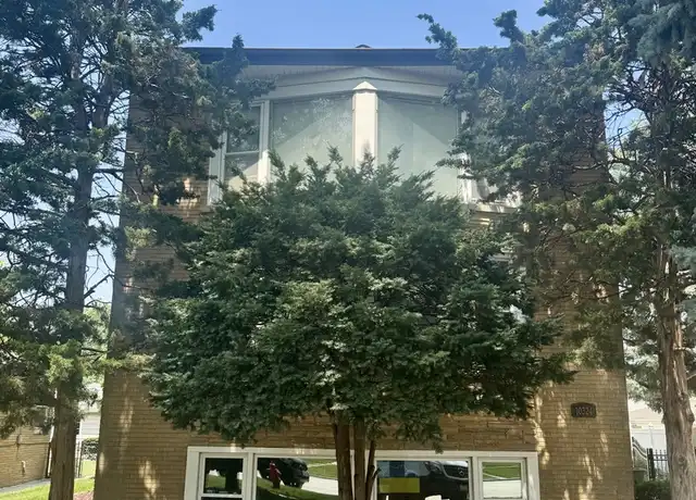 Property at 10324 Canterbury St Unit 1, Westchester, IL, 60154, 3 beds, 1 bath, [object Object]