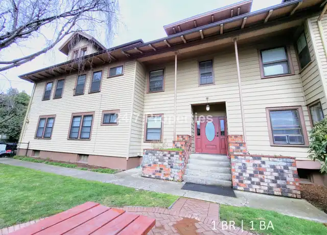 Property at 1830 NW 23rd Pl Unit F, Portland, OR, 97210, 1 bed, 1 bath, [object Object]