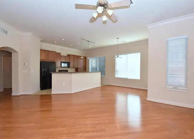 Property at 1900 Genesee St Unit 420918, Houston, TX, 77006, 2 beds, 2 baths, [object Object]