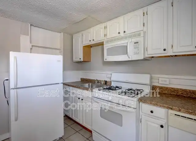 Property at 1822 McHenry St, Baltimore, MD, 21223, 3 beds, 1 bath, [object Object]