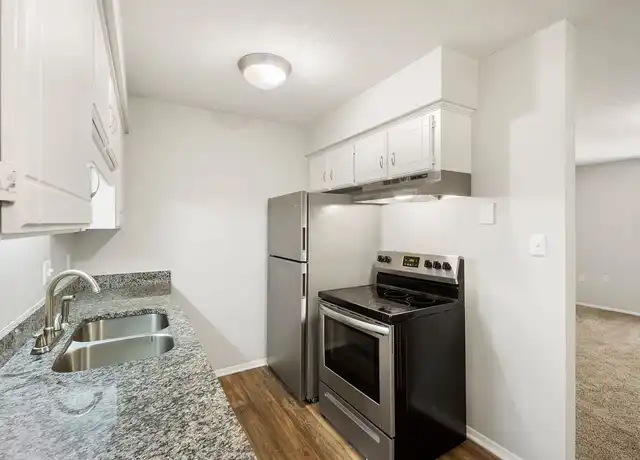 Property at Overbrook Place - 211 Batesview Dr, Greenville, SC, 29607, 2 beds, 1 bath, [object Object]